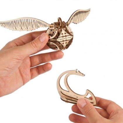 UGears Fliegender Ford Anglia #2